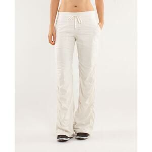 Lululemon Womens Dance Studio Pants Lined Size 6 Cream White Athletic Workout